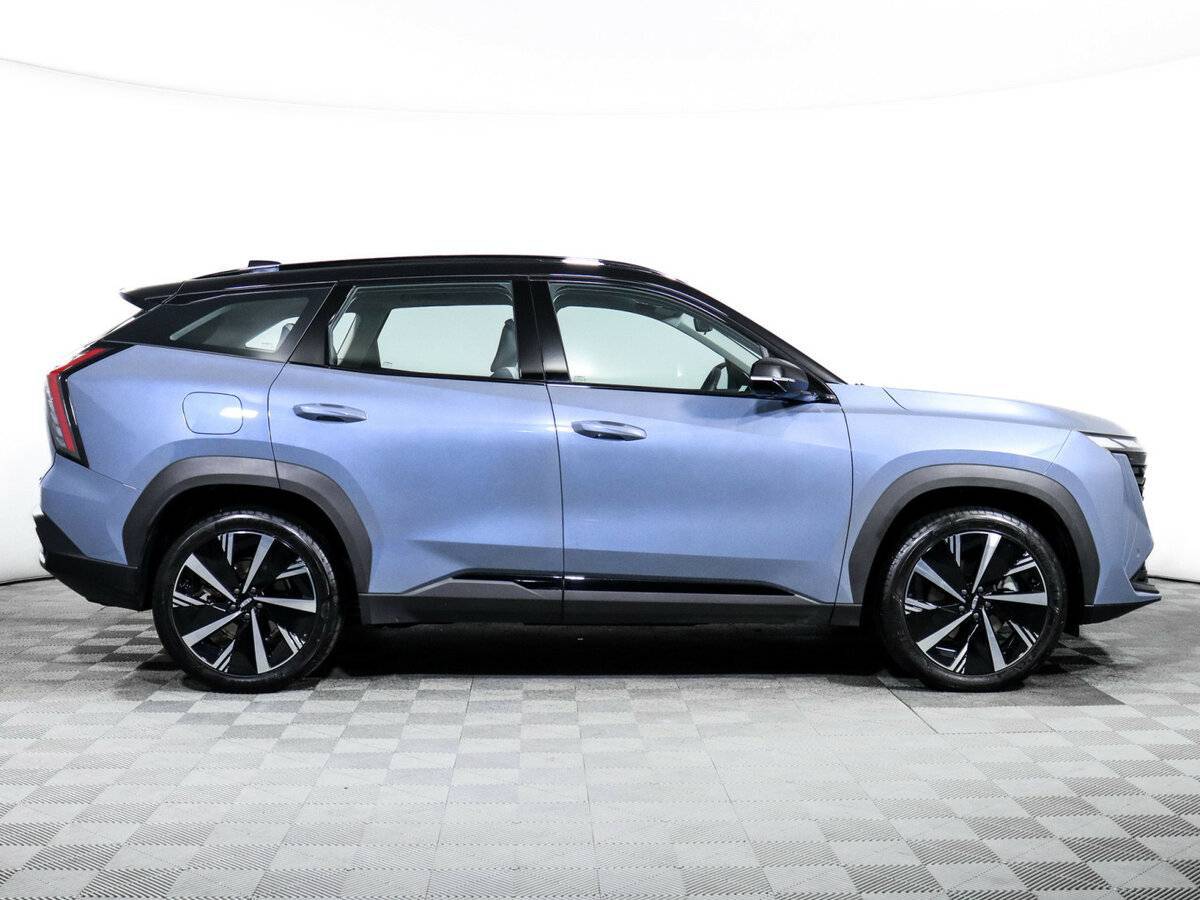 Geely Atlas с пробегом — 2024 год. Фото: #3