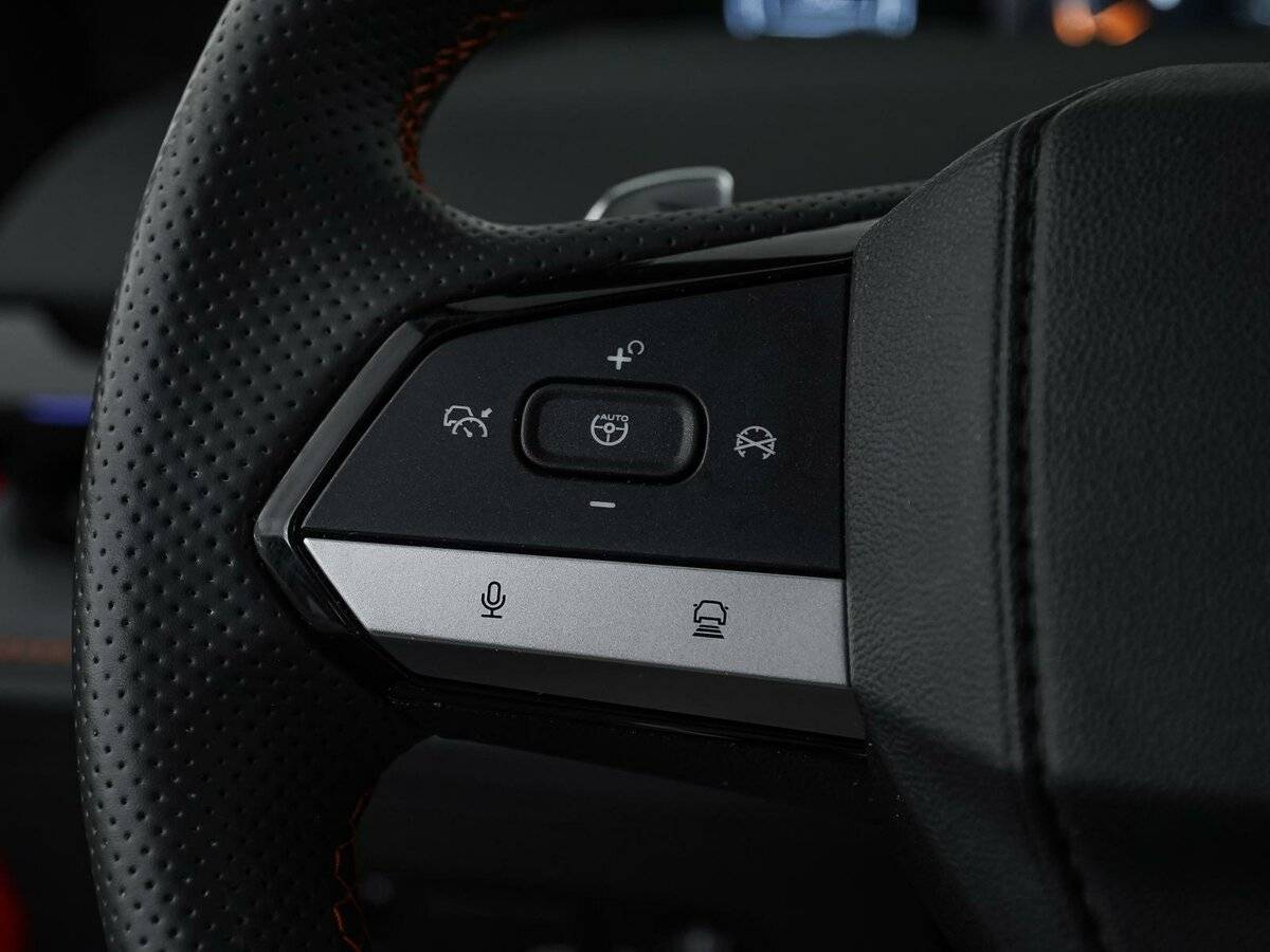 Changan UNI-V с пробегом — 2023 год. Фото: #17