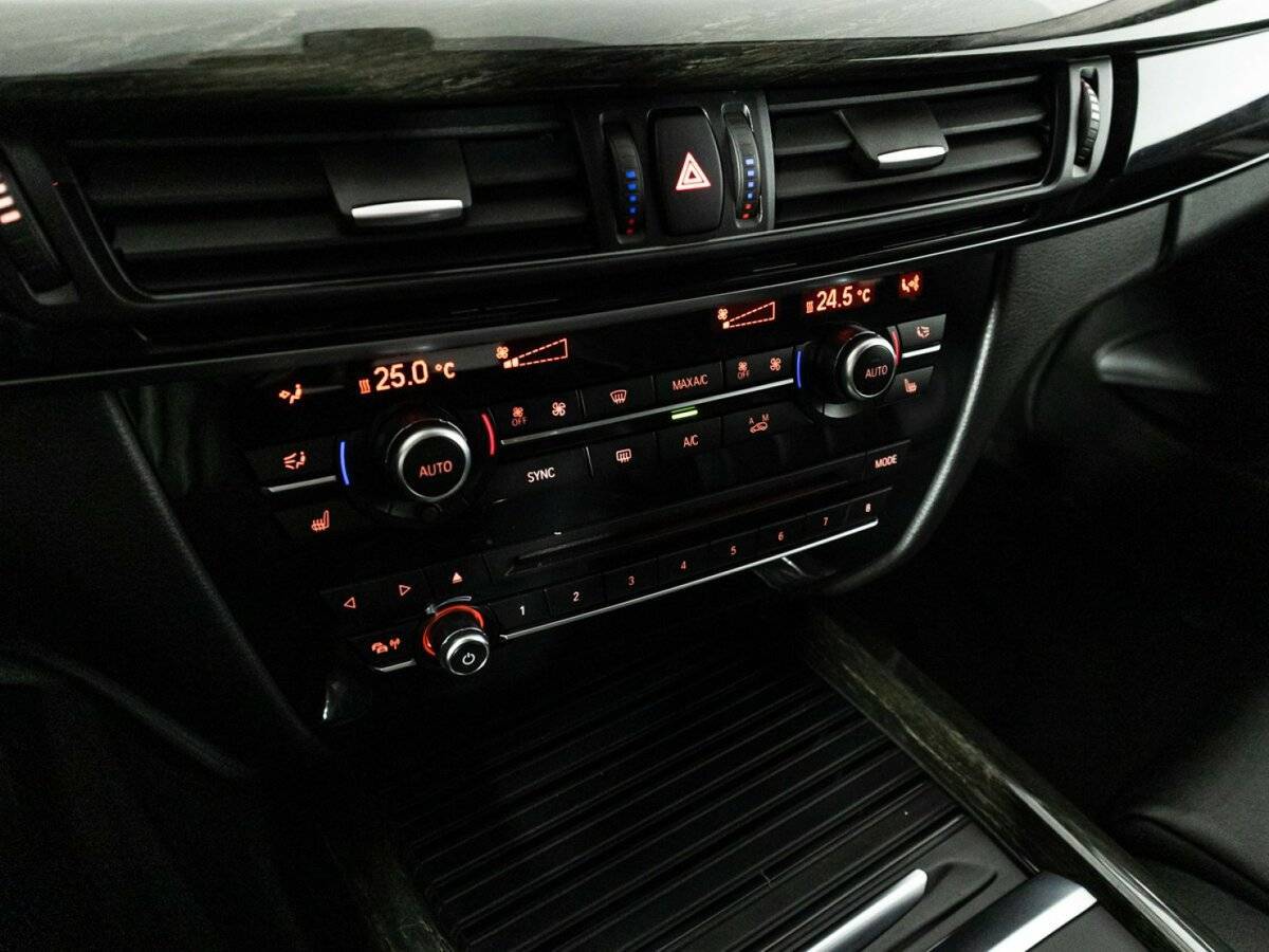 BMW X5 с пробегом — 2015 год. Фото: #14