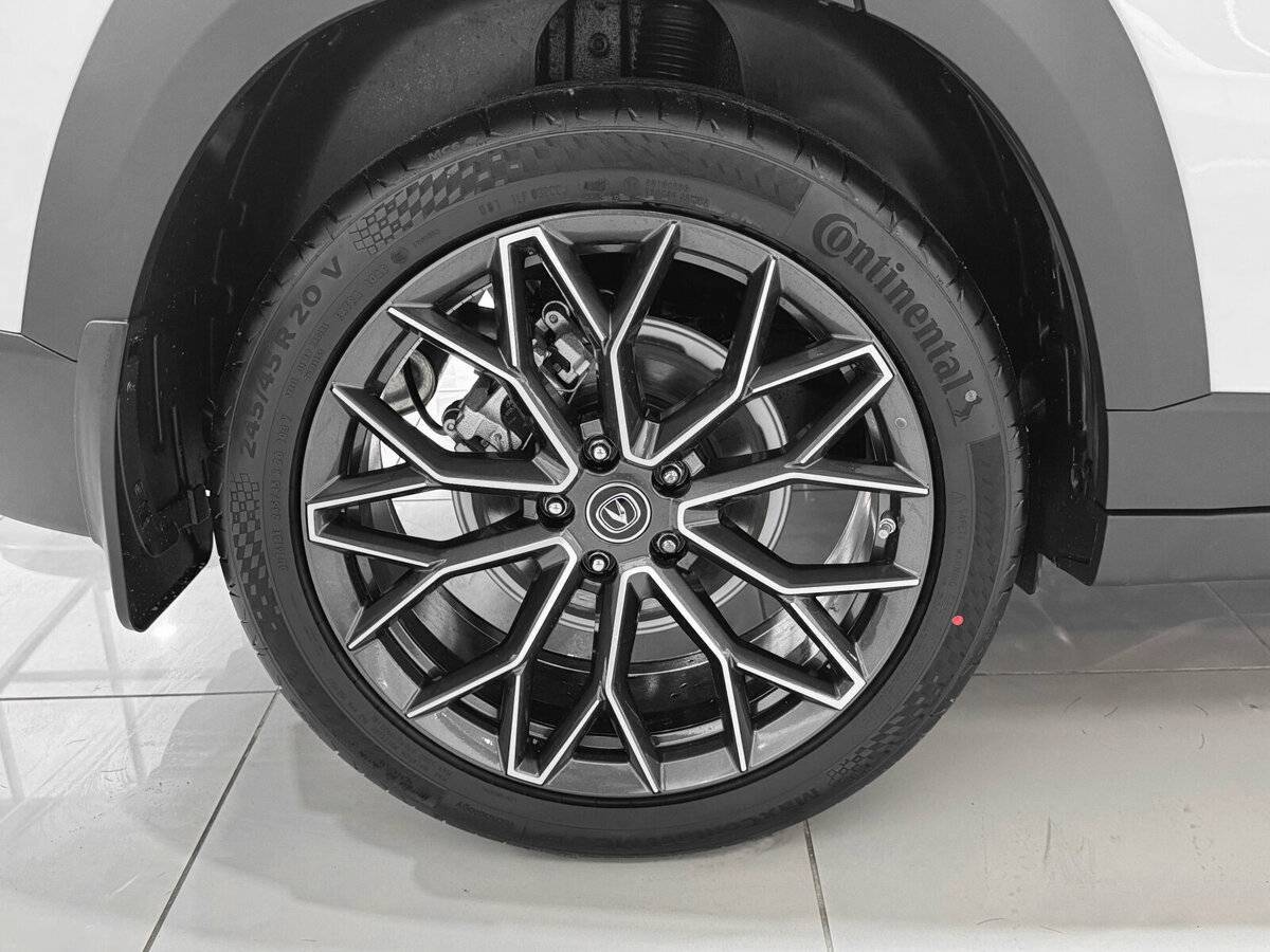 Changan UNI-T с пробегом — 2024 год. Фото: #7