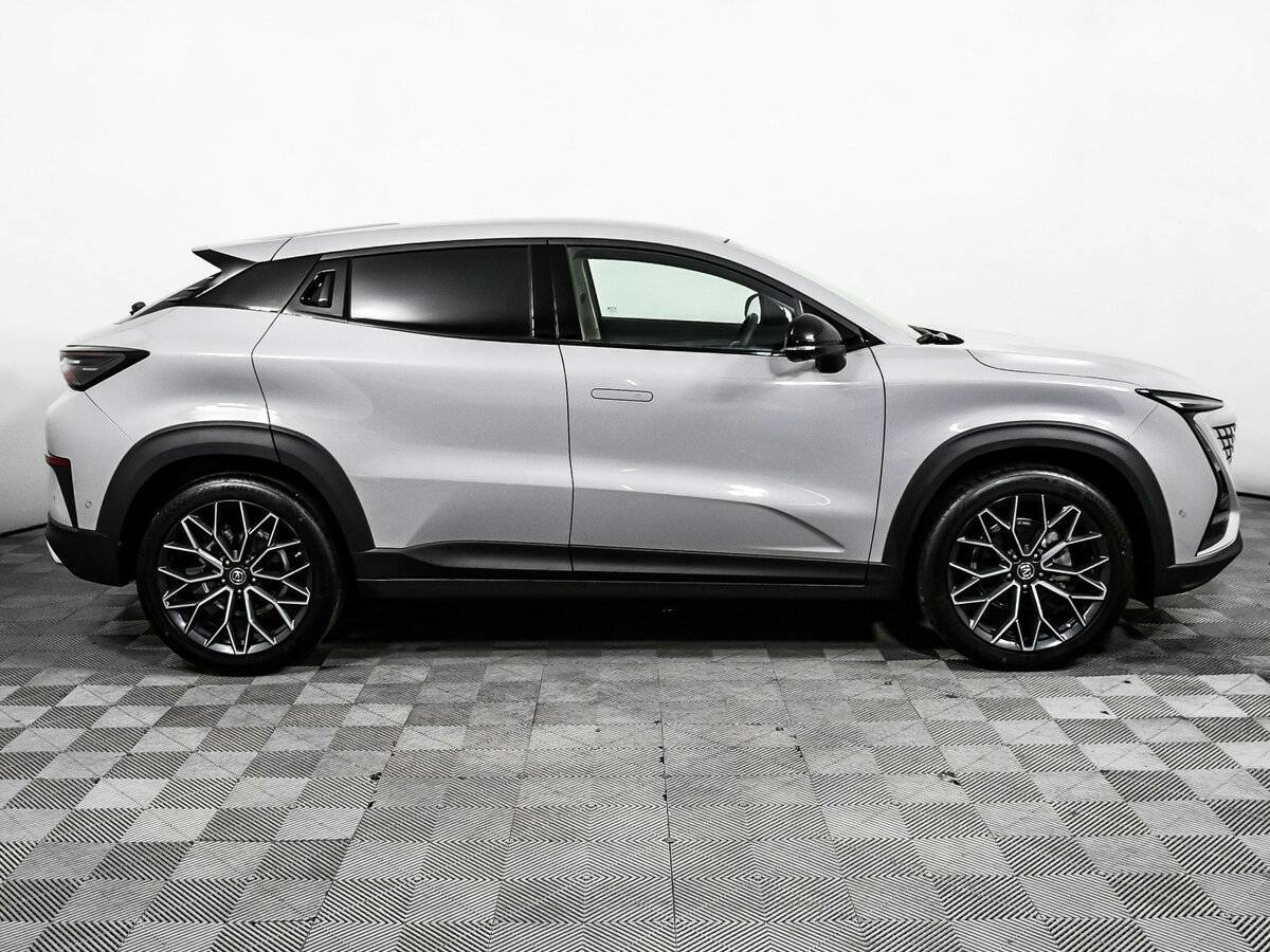 Changan UNI-T с пробегом — 2023 год. Фото: #3