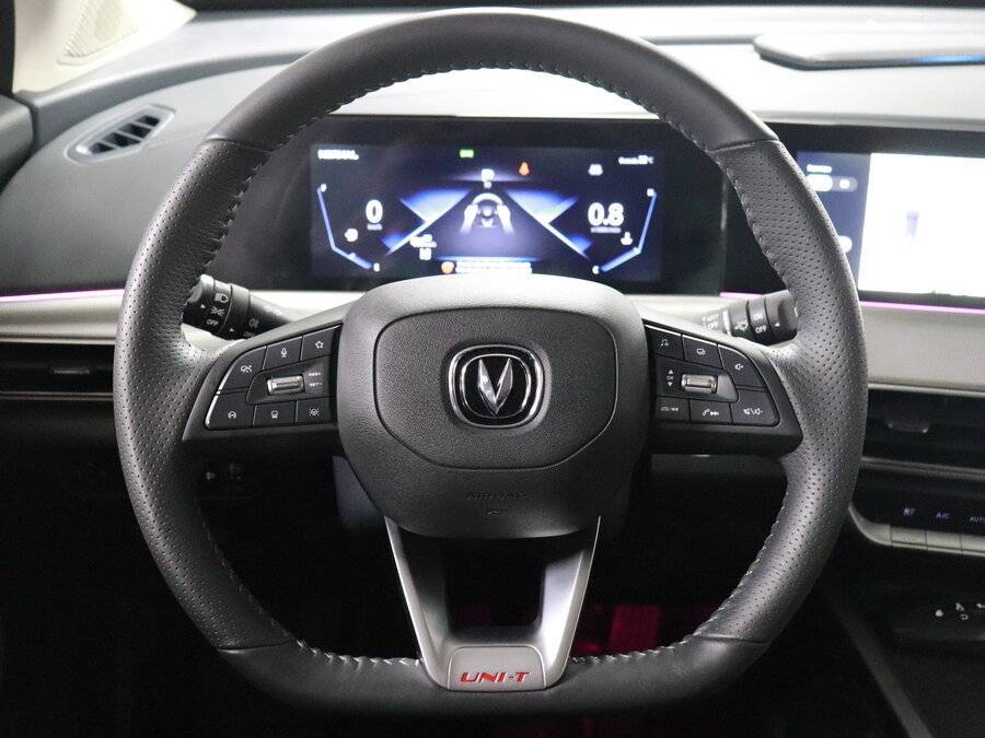 Changan UNI-T с пробегом — 2023 год. Фото: #11