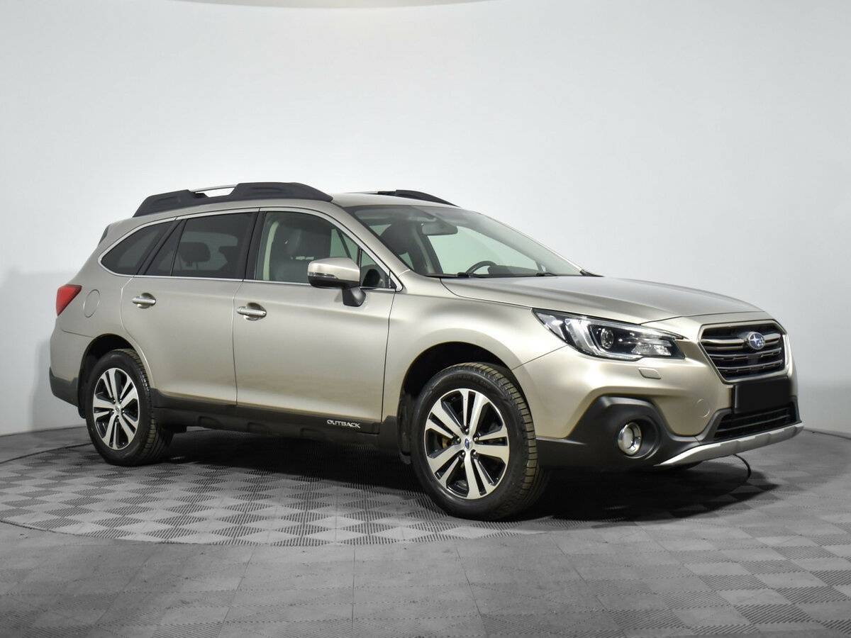 Subaru Outback с пробегом — 2018 год. Фото: #2