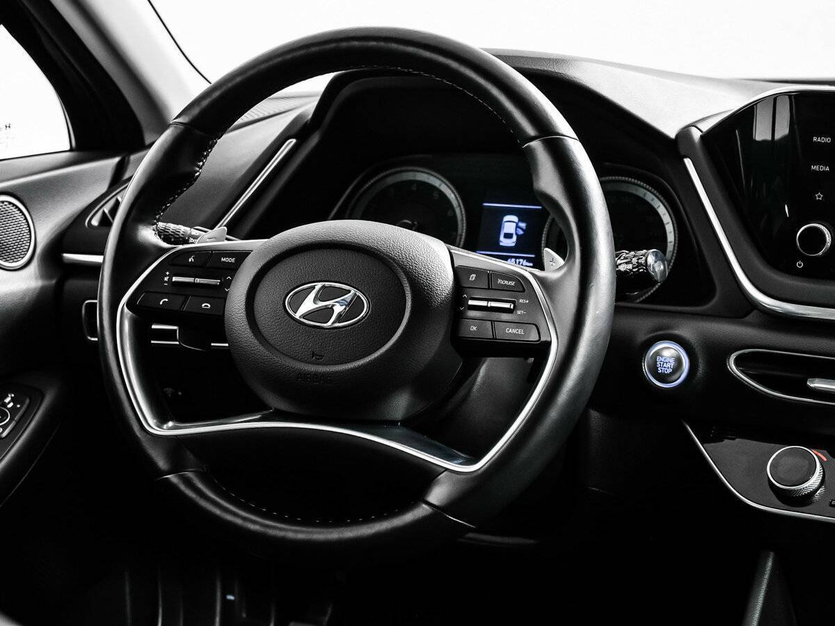 Hyundai Sonata с пробегом — 2020 год. Фото: #11