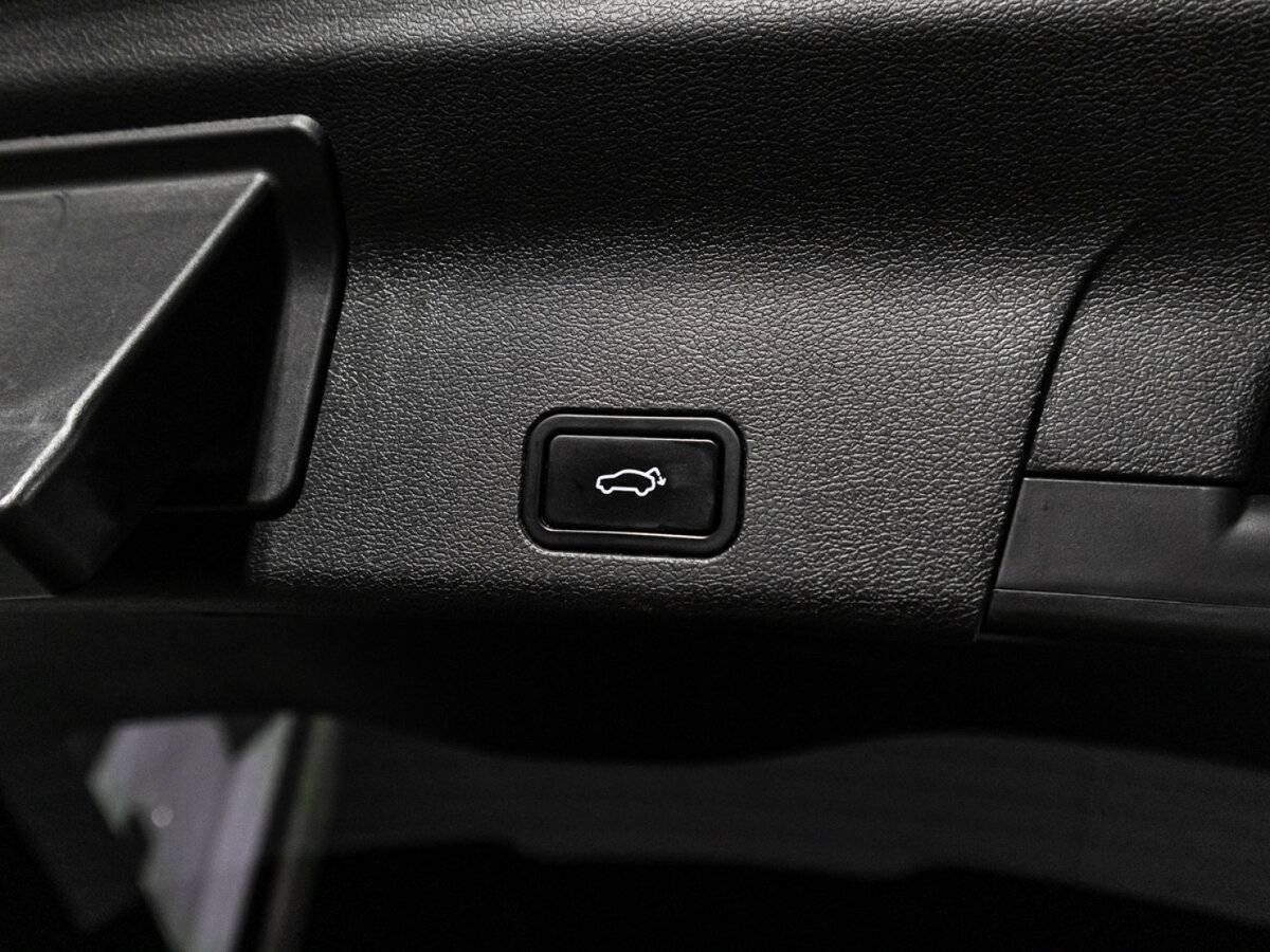 Geely Atlas Pro с пробегом — 2023 год. Фото: #15