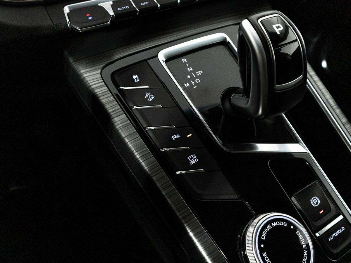 Geely Atlas Pro с пробегом — 2023 год. Фото: #18