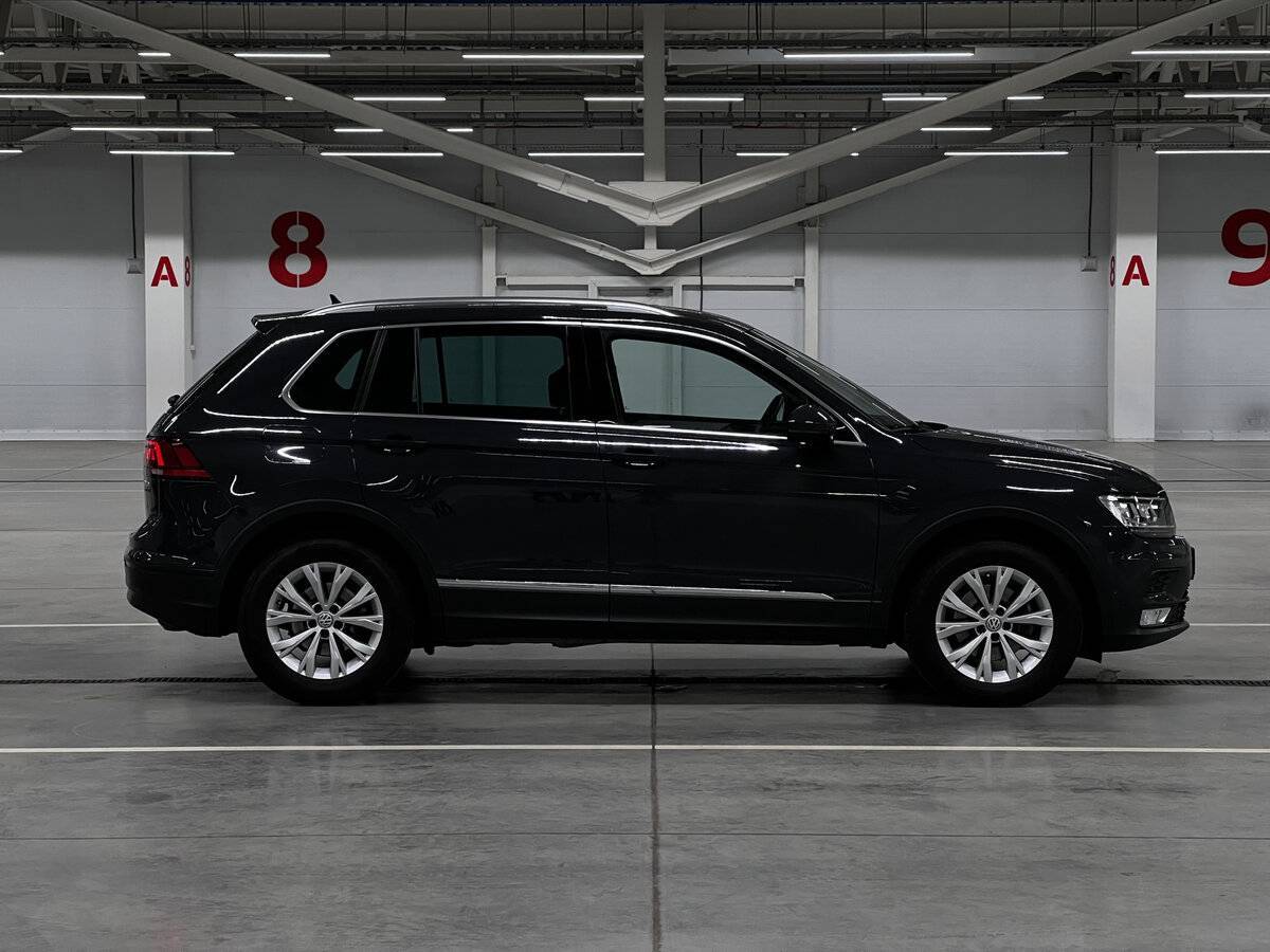 Volkswagen Tiguan с пробегом — 2017 год. Фото: #3