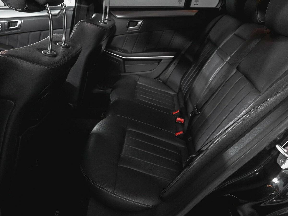 Mercedes-Benz E-Класс с пробегом — 2014 год. Фото: #9