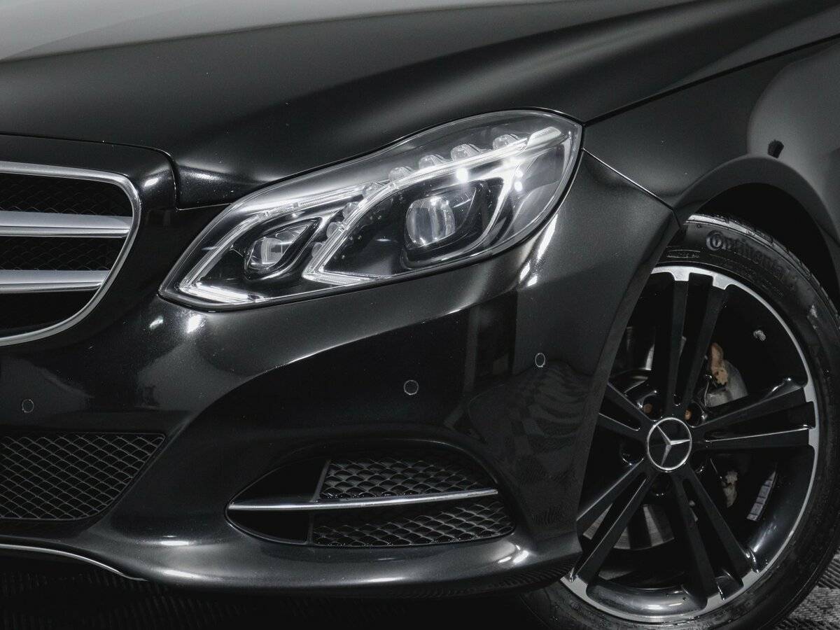 Mercedes-Benz E-Класс с пробегом — 2014 год. Фото: #16