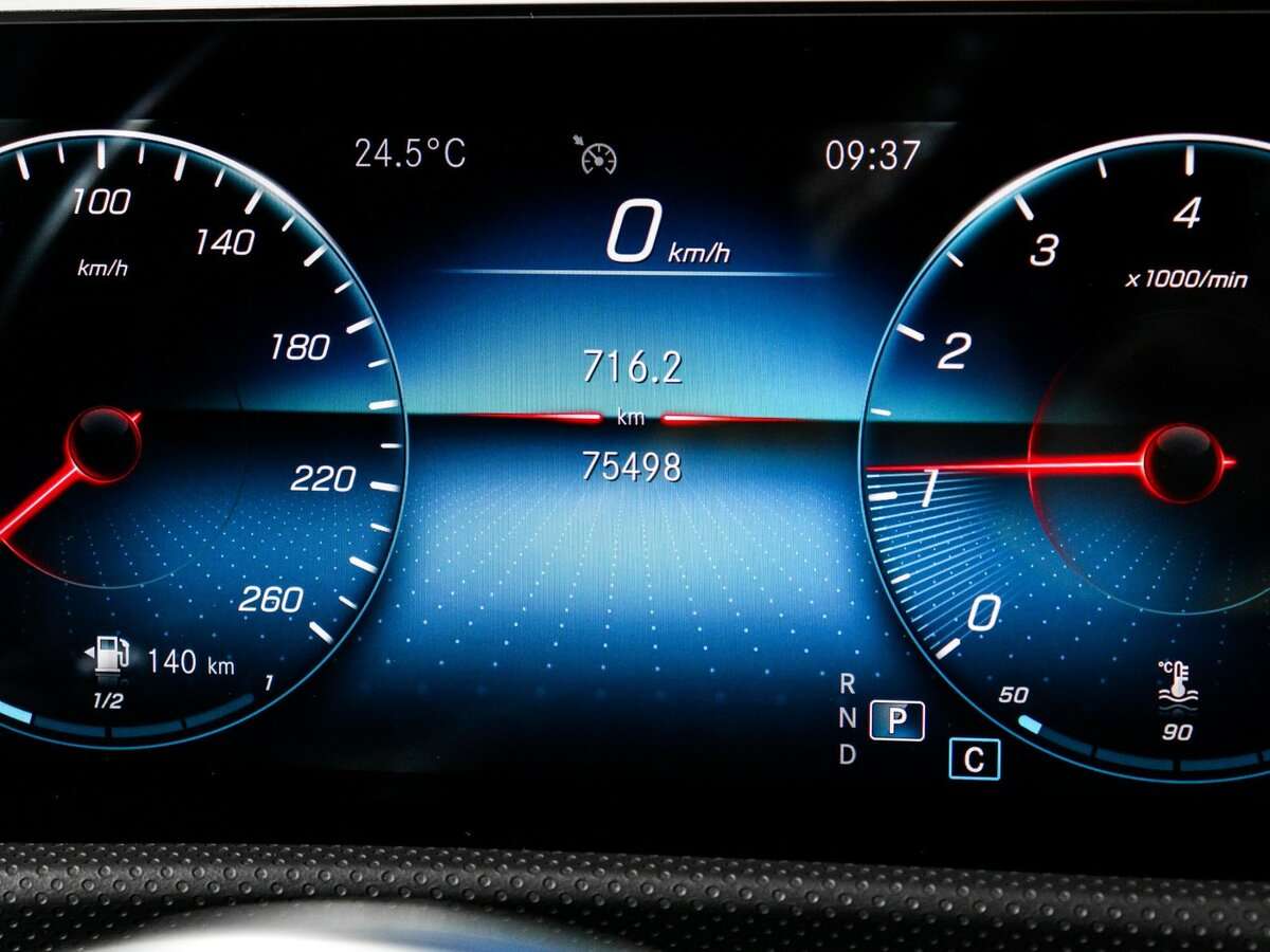 Mercedes-Benz CLA с пробегом — 2021 год. Фото: #6