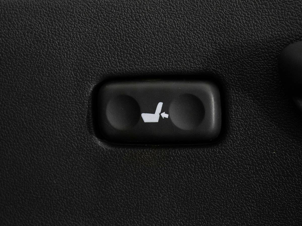 Toyota Land Cruiser Prado с пробегом — 2013 год. Фото: #17