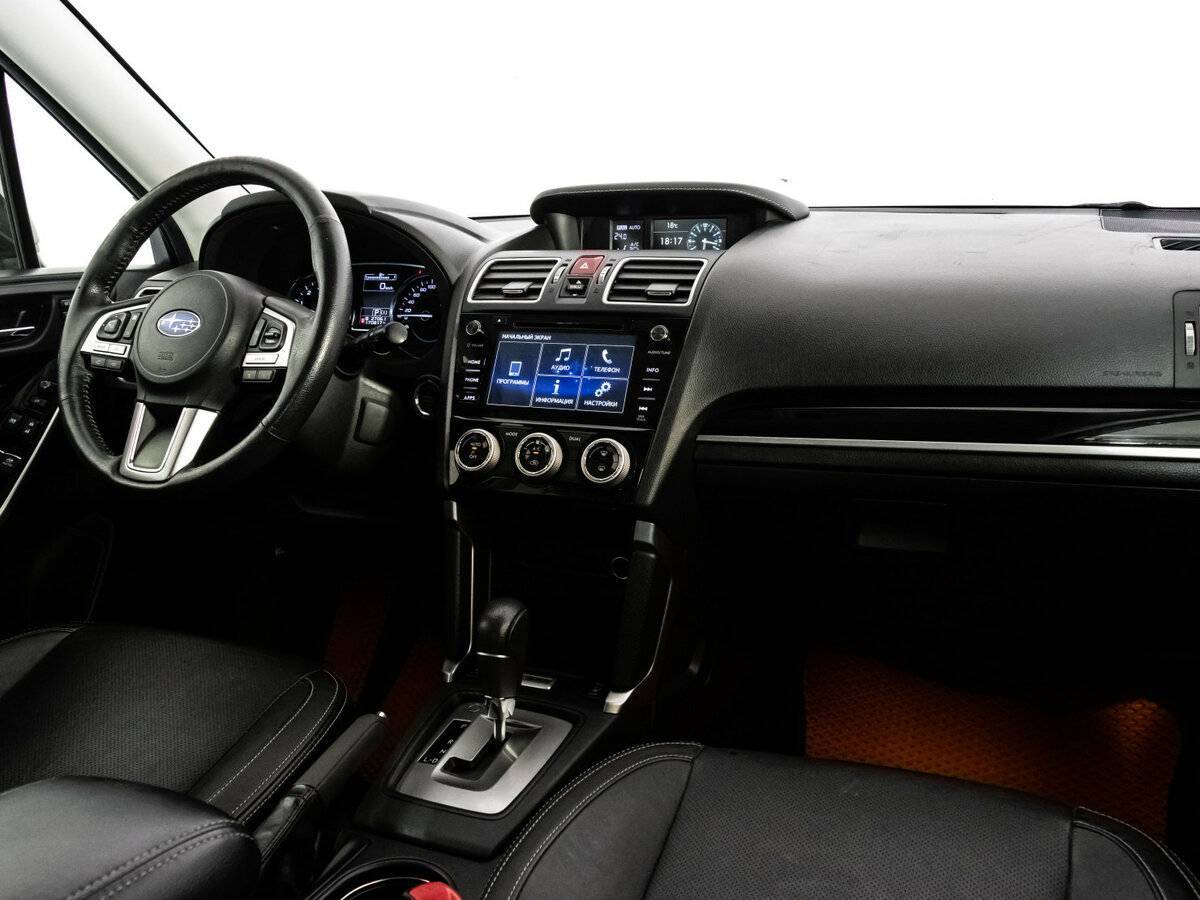 Subaru Forester с пробегом — 2017 год. Фото: #8
