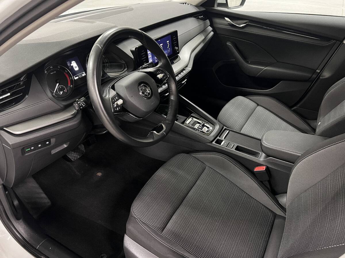 Skoda Octavia с пробегом — 2020 год. Фото: #15