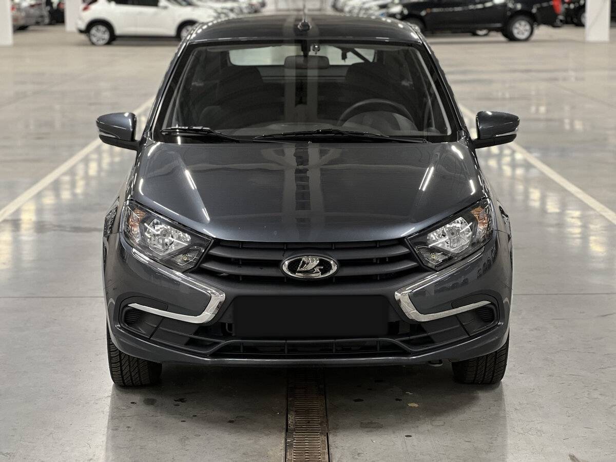 Lada (ВАЗ) Granta с пробегом — 2024 год. Фото: #1