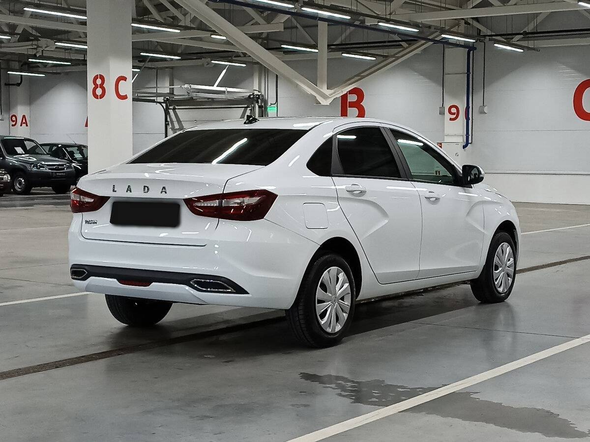Lada (ВАЗ) Vesta с пробегом — 2023 год. Фото: #4