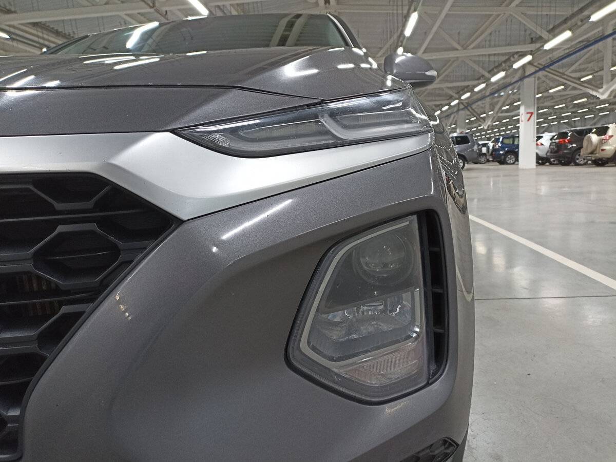 Hyundai Santa Fe с пробегом — 2019 год. Фото: #16