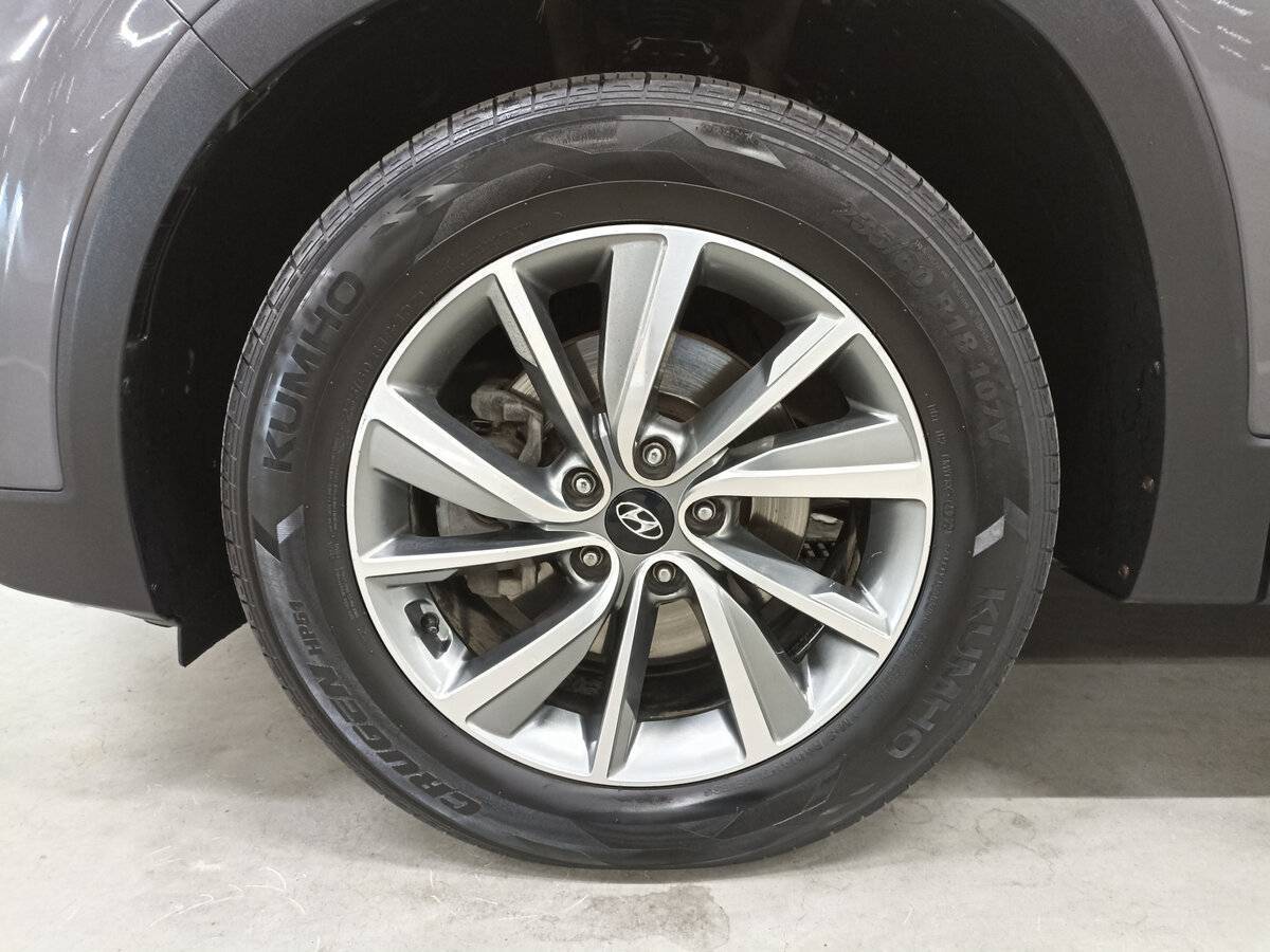 Hyundai Santa Fe с пробегом — 2019 год. Фото: #17