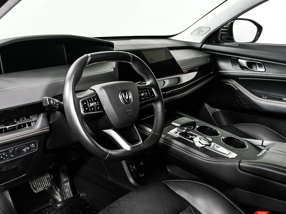 Changan UNI-K с пробегом — 2023 год. Фото: #11