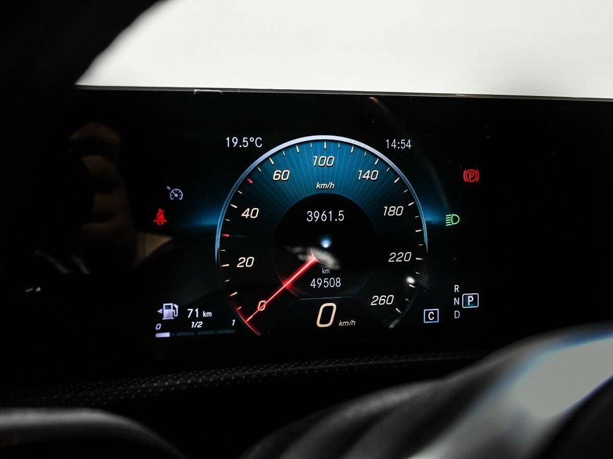 Mercedes-Benz CLA с пробегом — 2020 год. Фото: #9