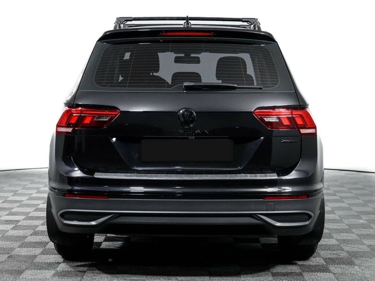 Volkswagen Tiguan с пробегом — 2021 год. Фото: #5