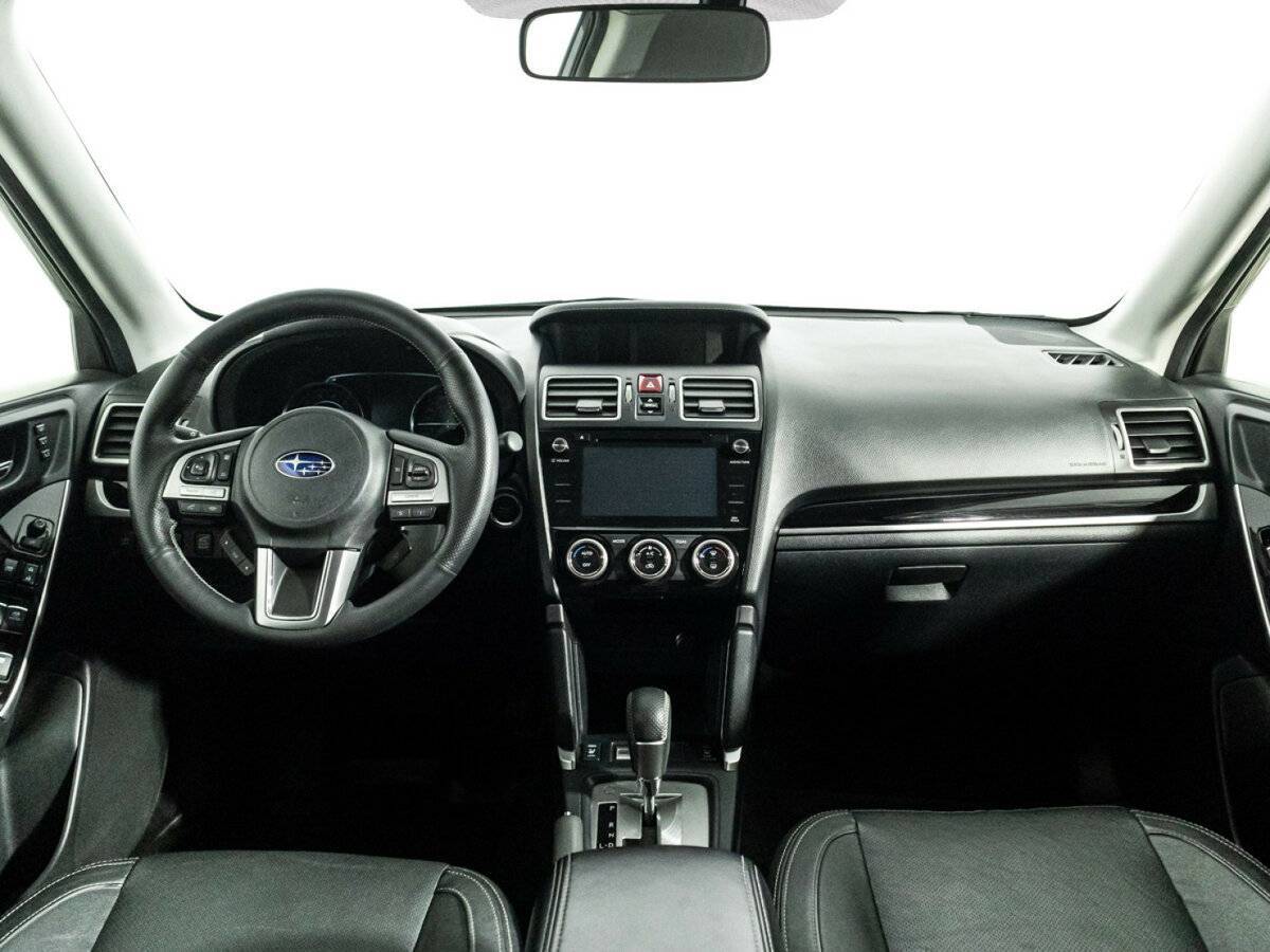 Subaru Forester с пробегом — 2018 год. Фото: #12