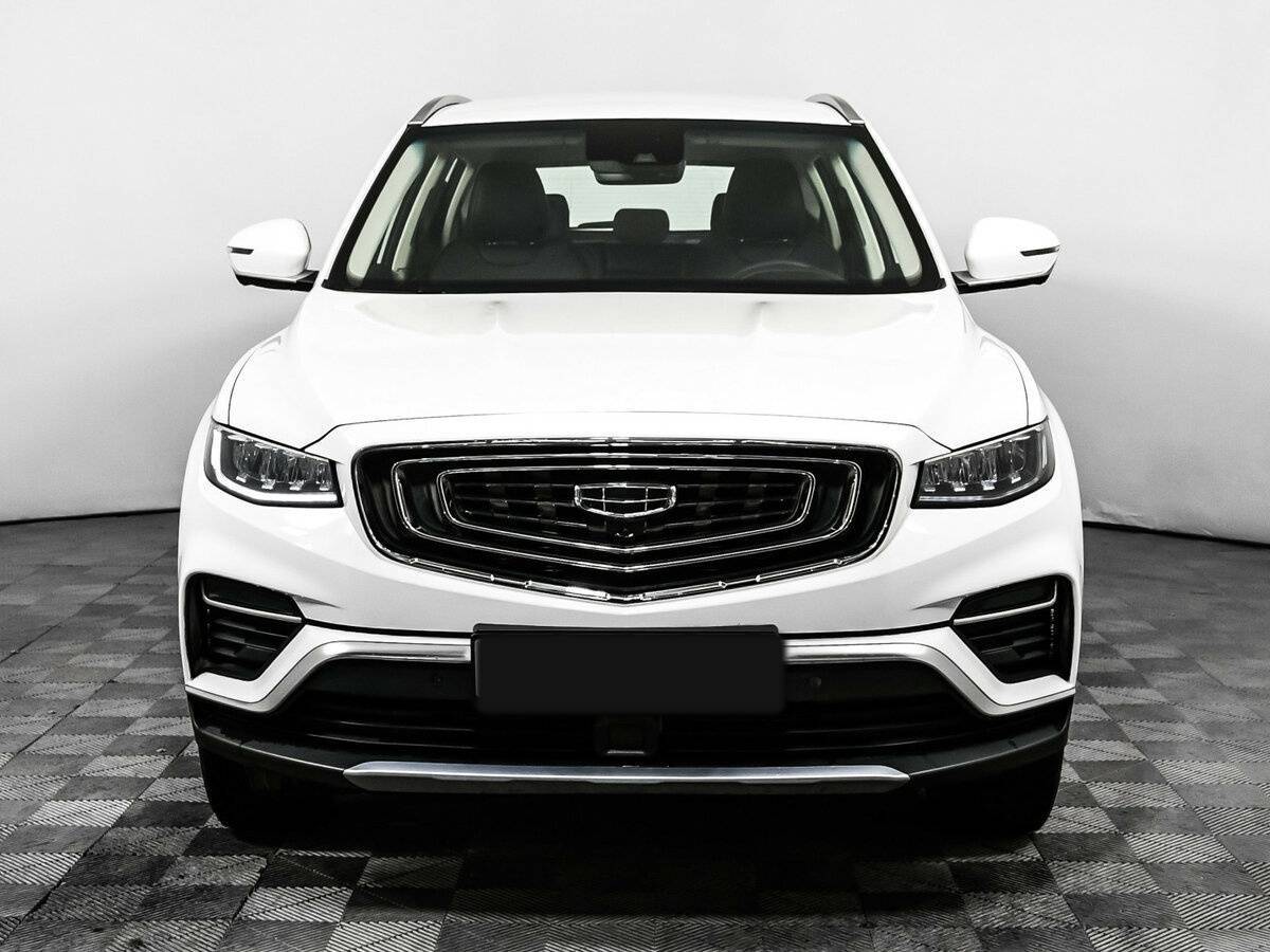 Geely Atlas Pro с пробегом — 2022 год. Фото: #1