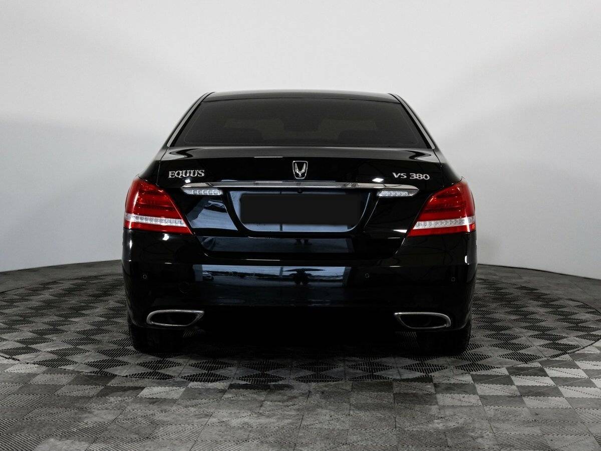 Hyundai Equus с пробегом — 2015 год. Фото: #5