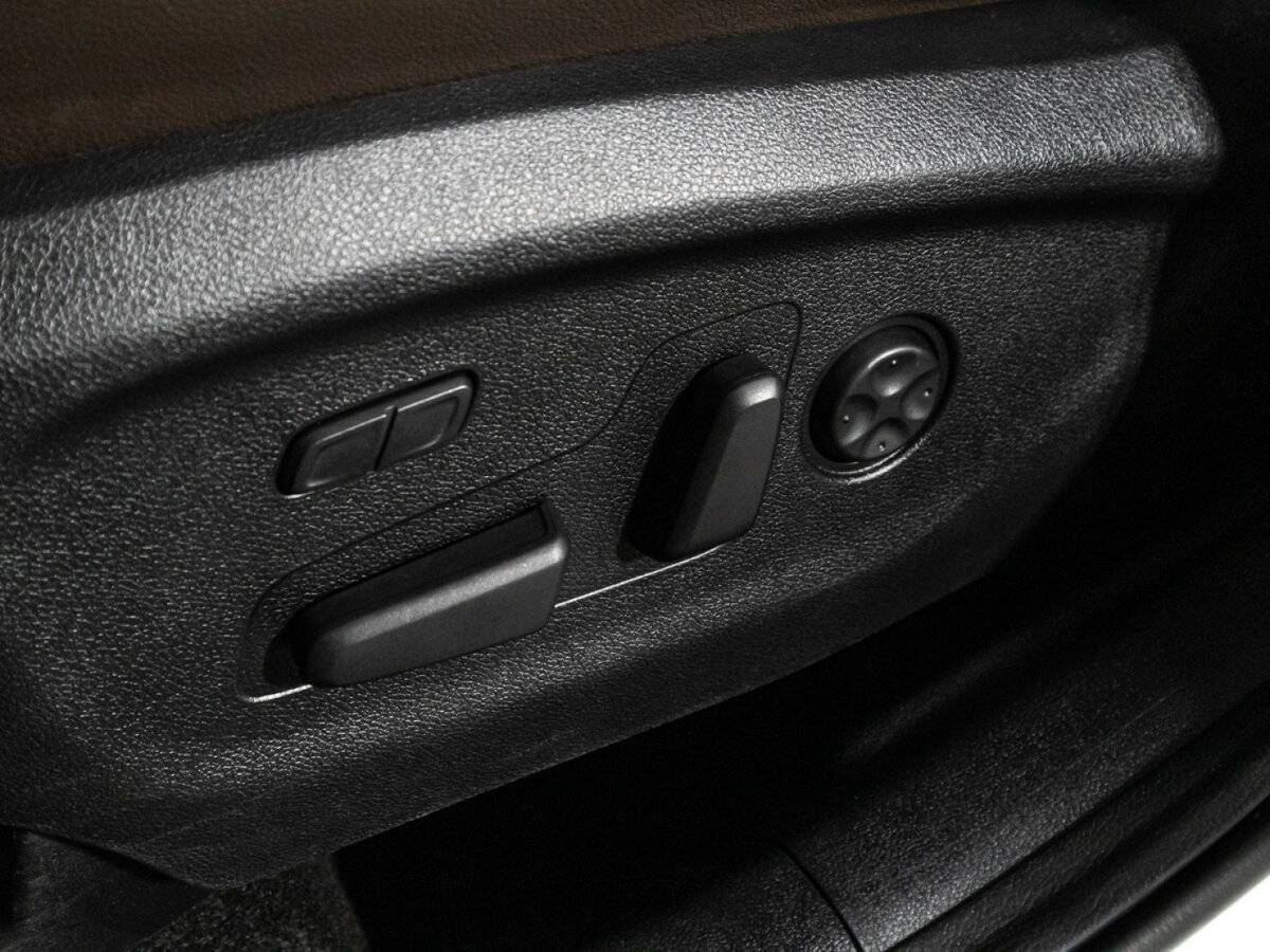 Kia Sorento с пробегом — 2017 год. Фото: #18