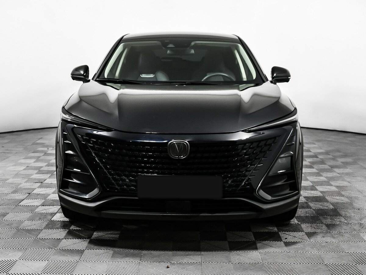 Changan UNI-T с пробегом — 2023 год. Фото: #1