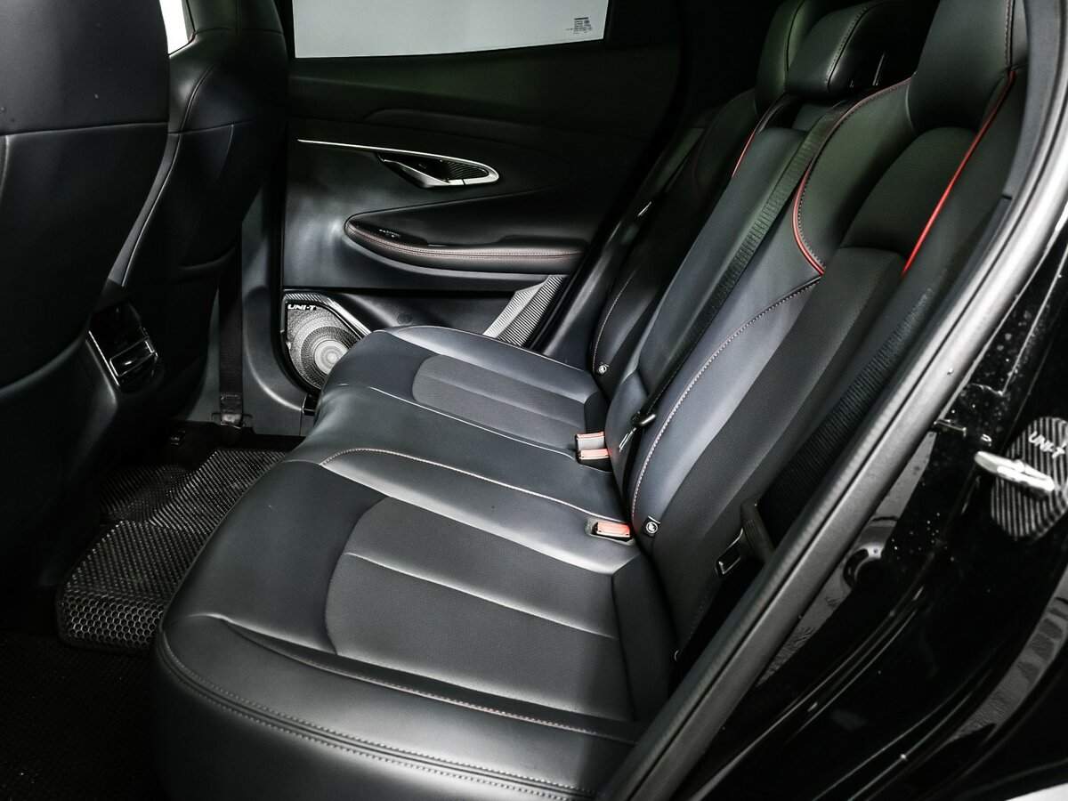 Changan UNI-T с пробегом — 2023 год. Фото: #11