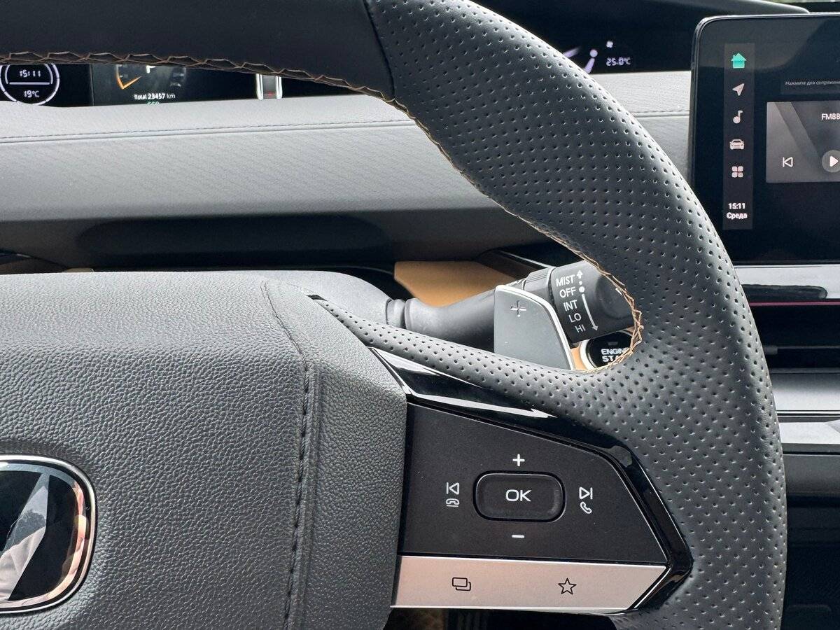 Changan UNI-V с пробегом — 2023 год. Фото: #9