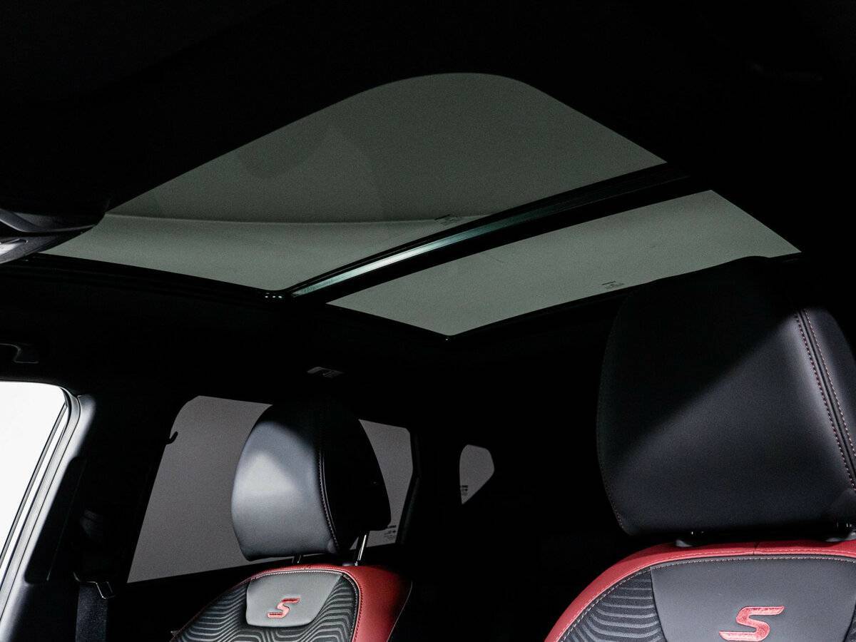 Geely Coolray с пробегом — 2023 год. Фото: #20