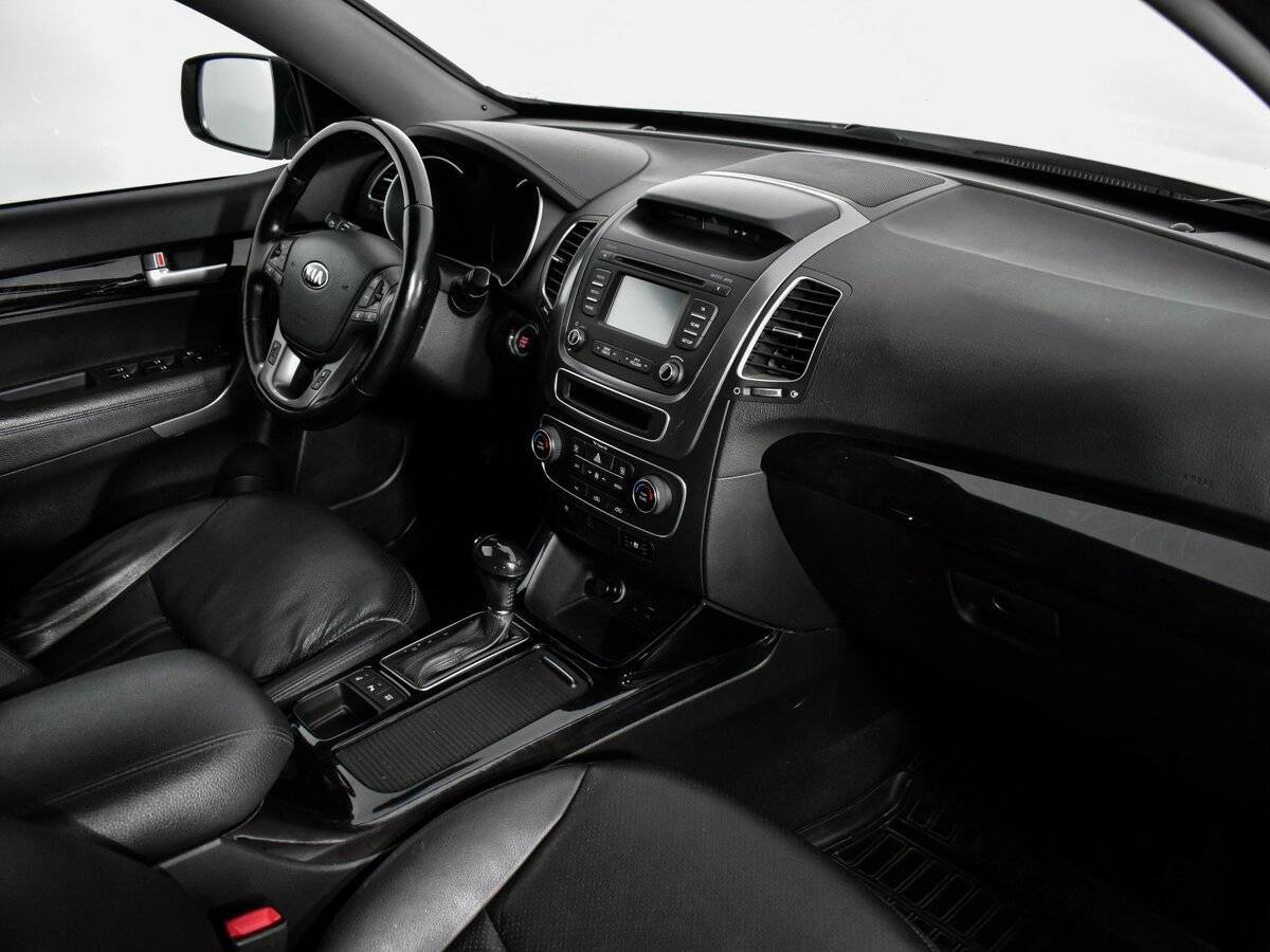 Kia Sorento с пробегом — 2017 год. Фото: #15