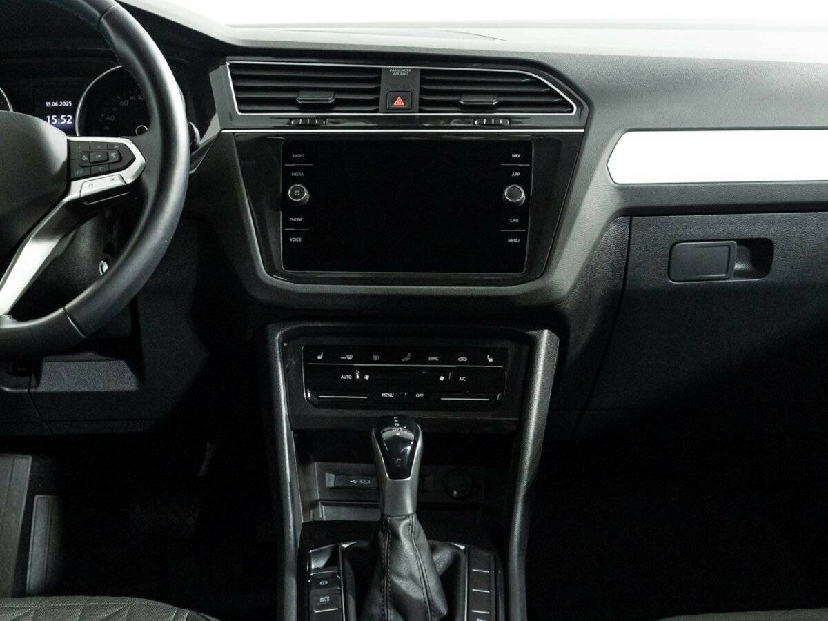 Volkswagen Tiguan с пробегом — 2021 год. Фото: #13