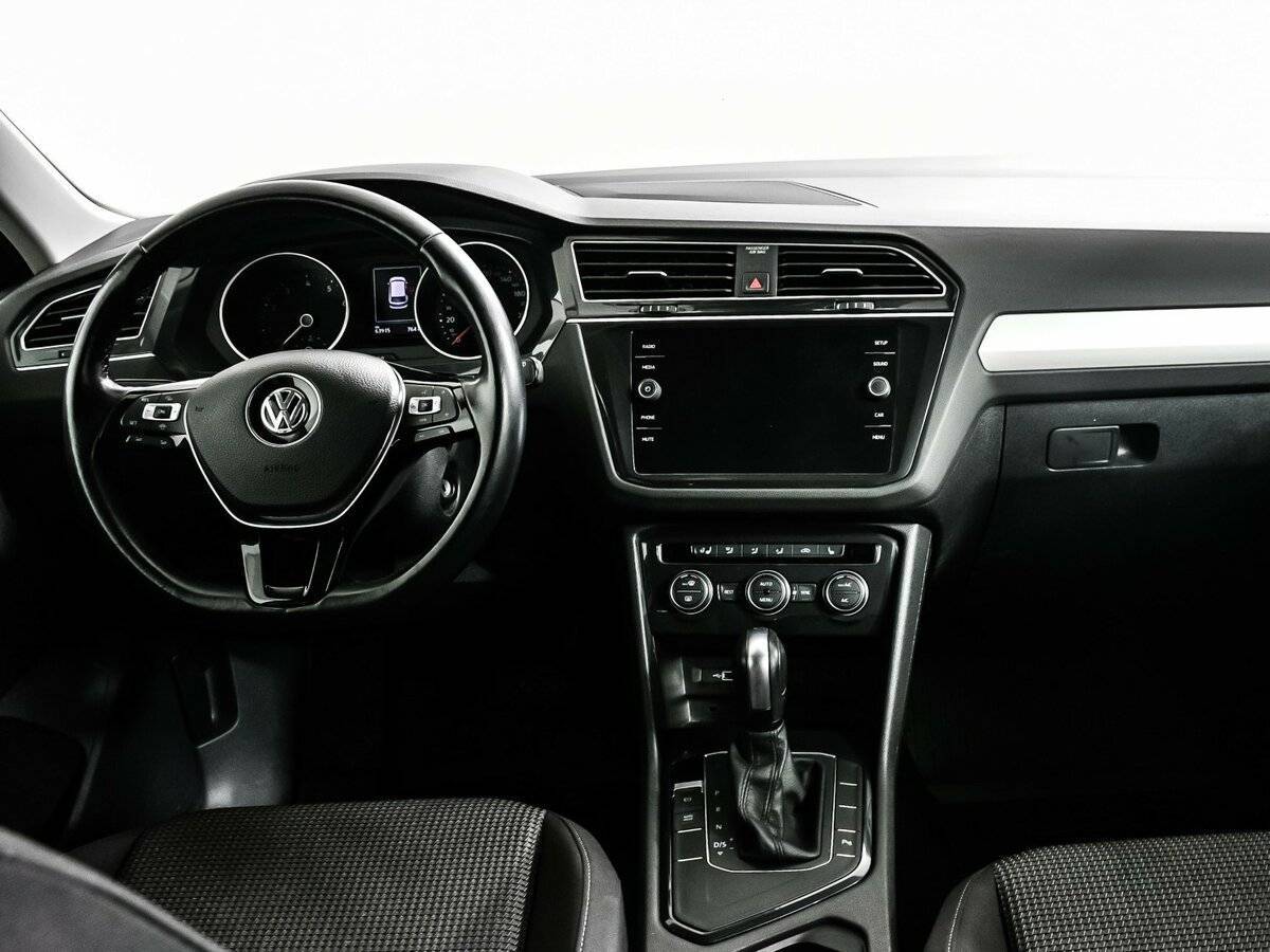 Volkswagen Tiguan с пробегом — 2020 год. Фото: #10