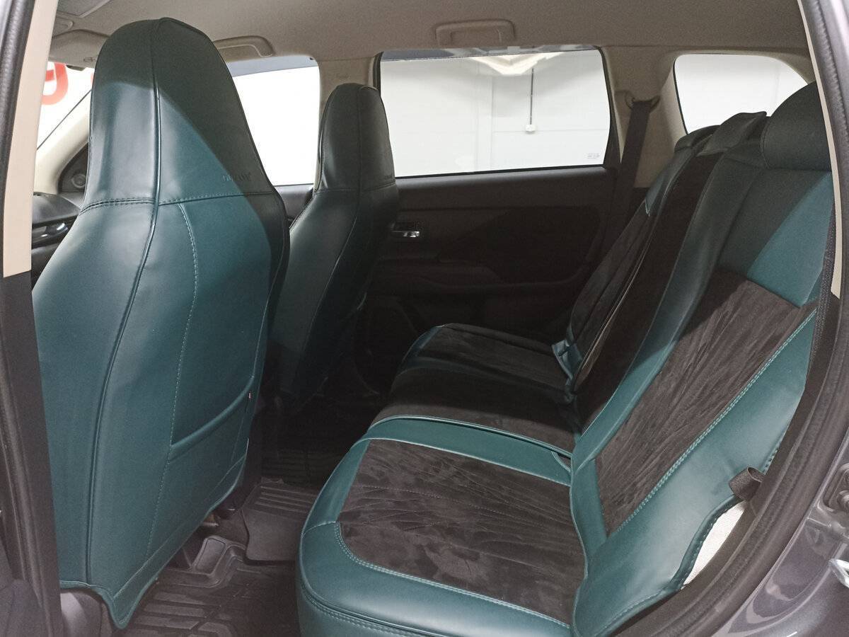 Mitsubishi Outlander с пробегом — 2020 год. Фото: #11