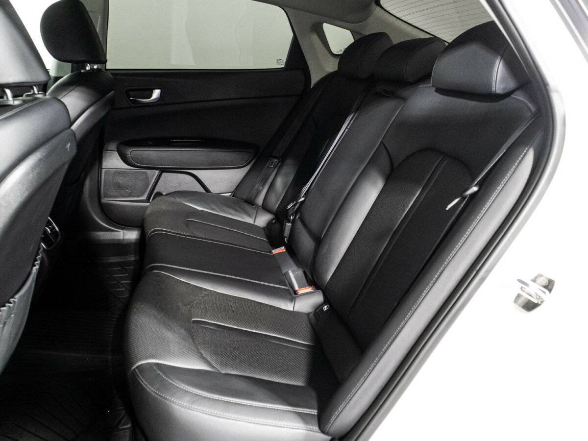 Kia Optima с пробегом — 2020 год. Фото: #10