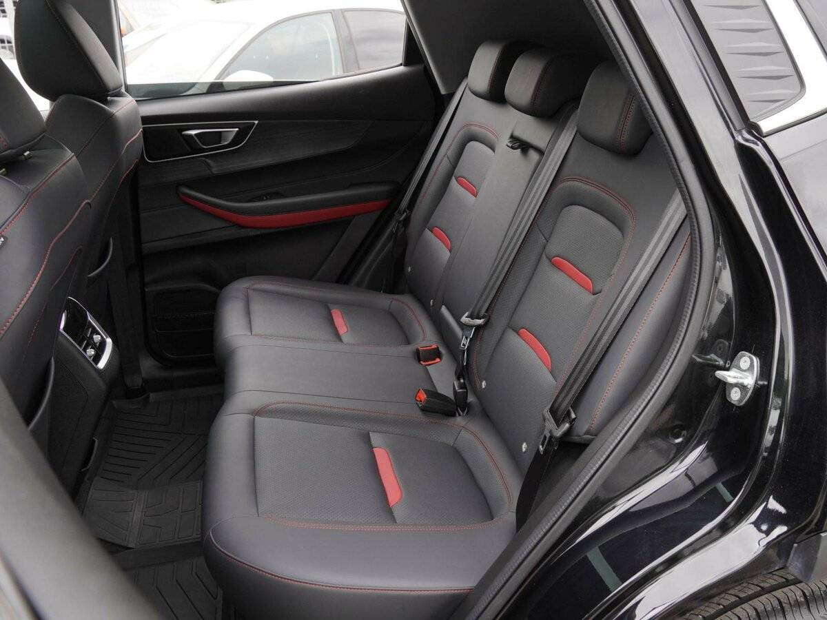 Chery Tiggo 4 Pro с пробегом — 2023 год. Фото: #8