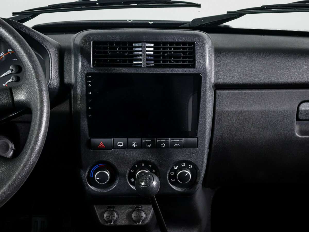 Lada (ВАЗ) Niva Legend с пробегом — 2024 год. Фото: #12