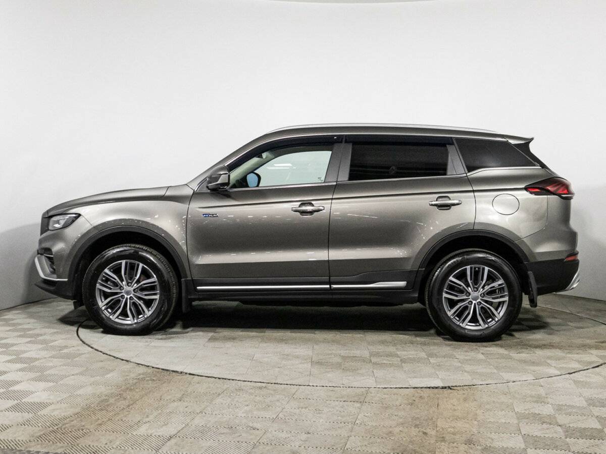 Geely Atlas Pro с пробегом — 2022 год. Фото: #7