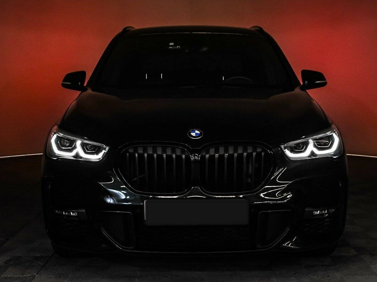 BMW X1 с пробегом — 2019 год. Фото: #16