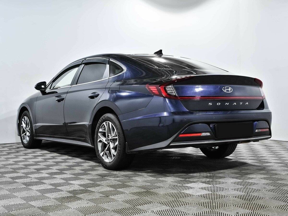 Hyundai Sonata с пробегом — 2022 год. Фото: #5
