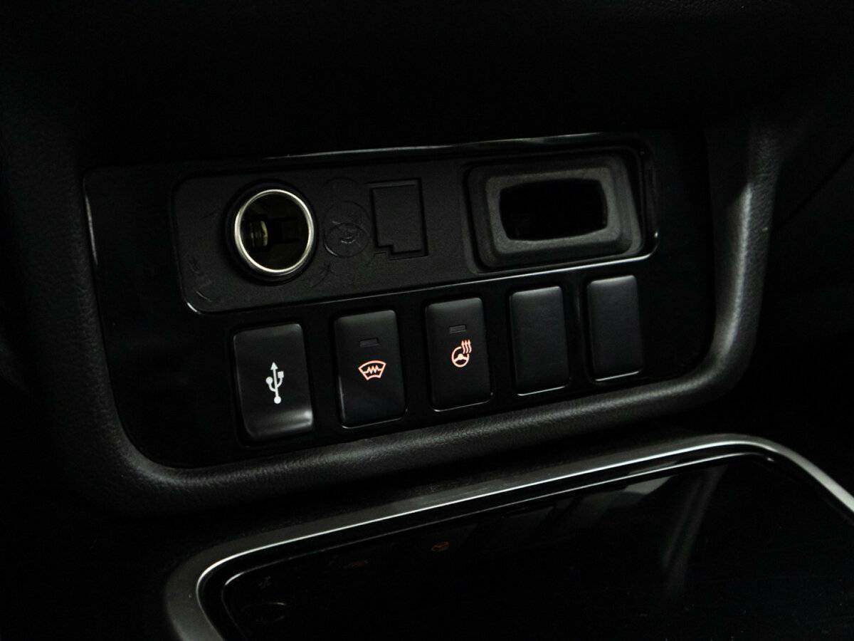 Mitsubishi Outlander с пробегом — 2018 год. Фото: #17