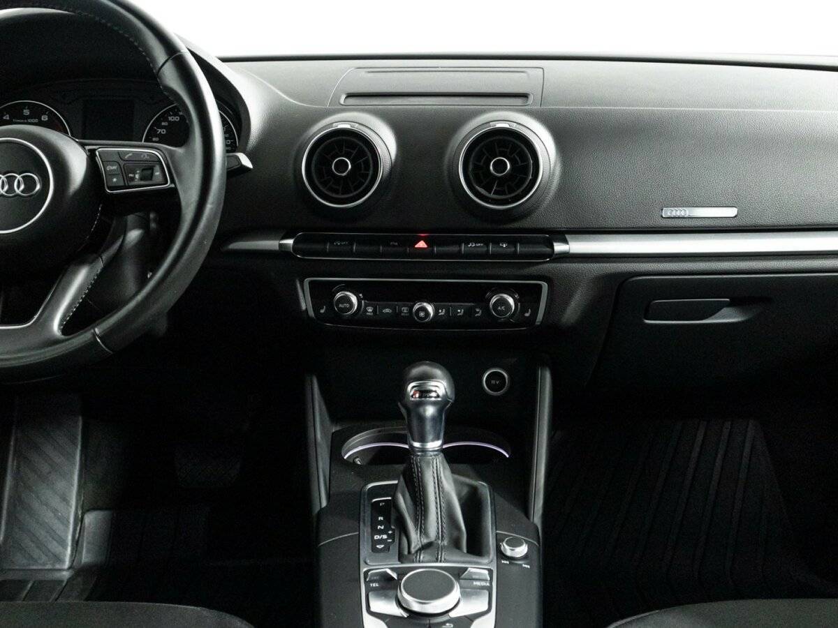 Audi A3 с пробегом — 2017 год. Фото: #13