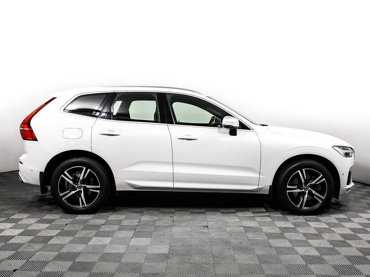 Volvo XC60 с пробегом — 2018 год. Фото: #3
