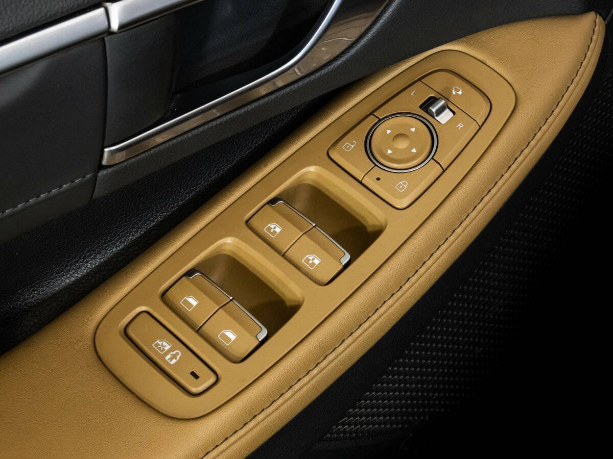 Hyundai Sonata с пробегом — 2020 год. Фото: #22