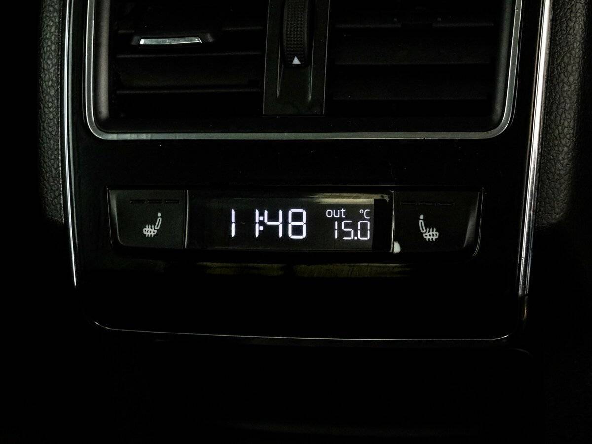 Skoda Superb с пробегом — 2017 год. Фото: #18