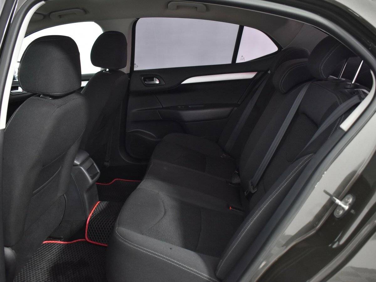 Citroen C4 с пробегом — 2013 год. Фото: #11