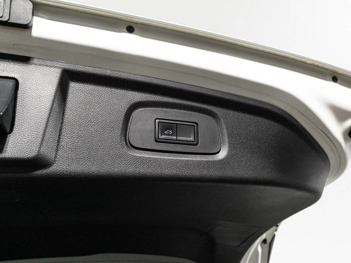 Москвич 3 с пробегом — 2023 год. Фото: #14