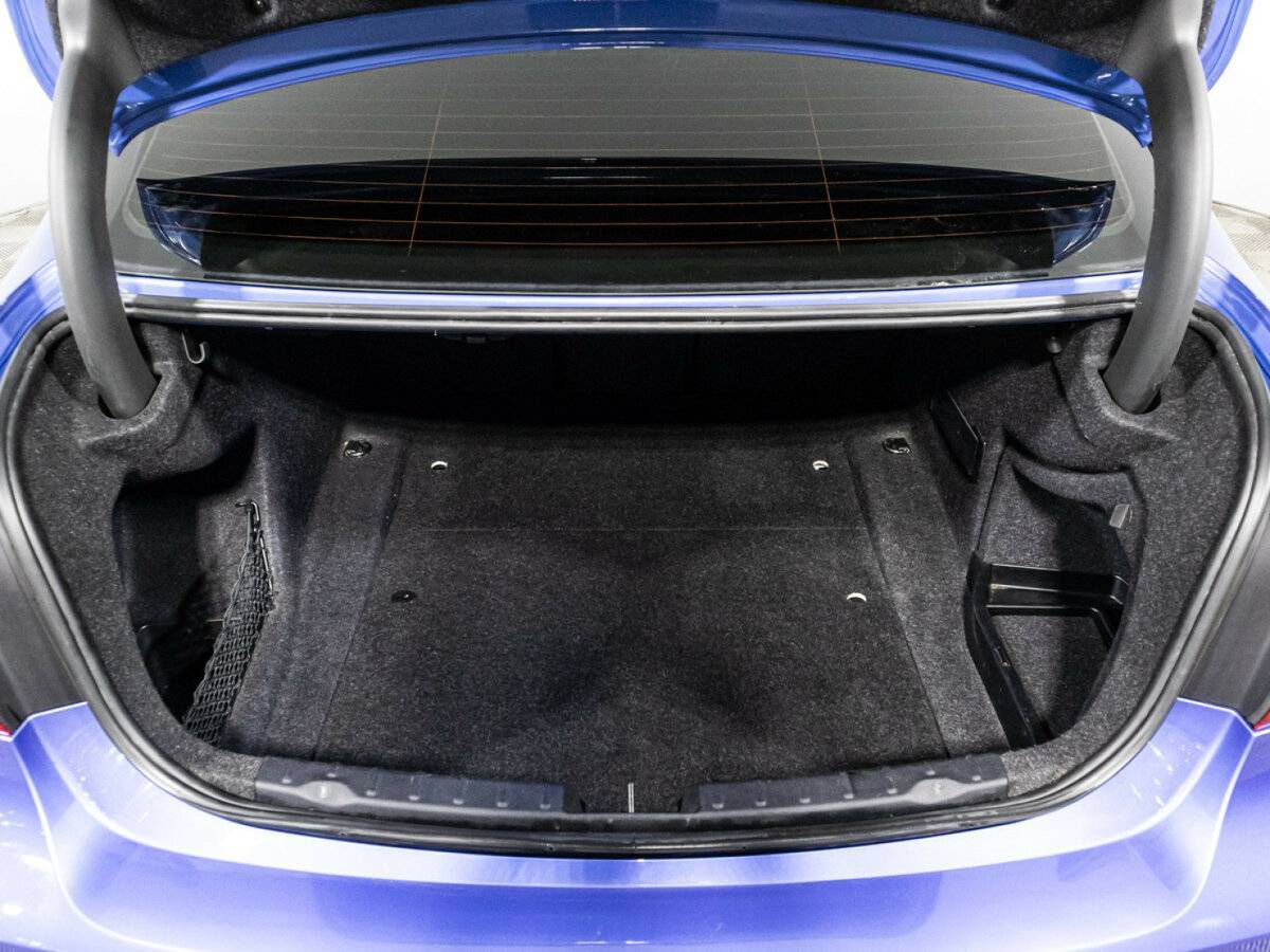 BMW 3 серии с пробегом — 2014 год. Фото: #14